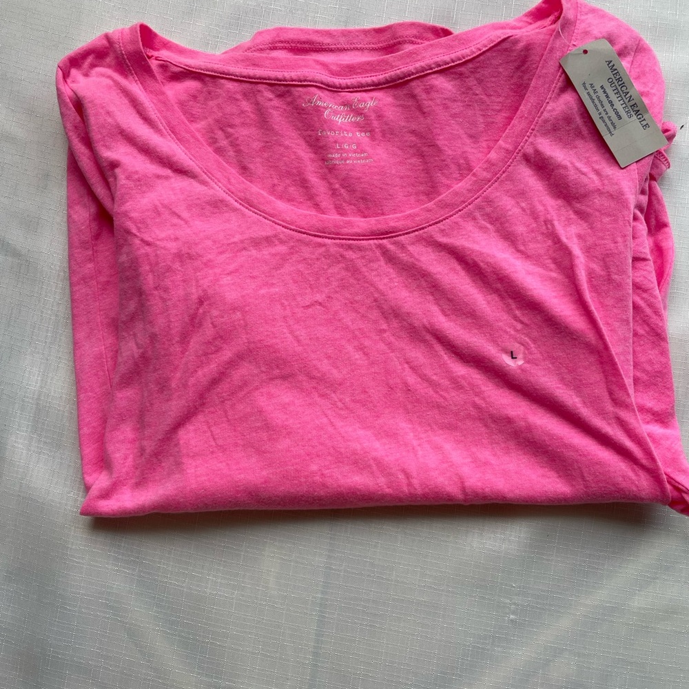 American Eagle hot pink long sleeve